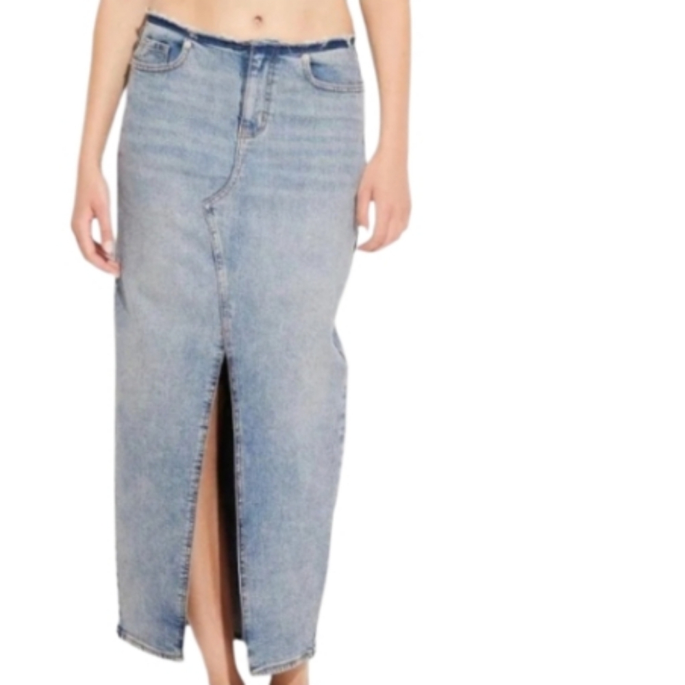 BLUE WASH DENIM MAXI SKIRT NWT SZ 12